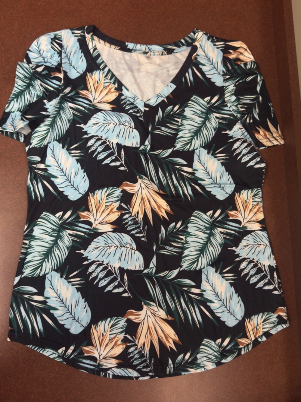 Women's Tropical V-Neck Short Sleeve Top - Black/Blue/Green
